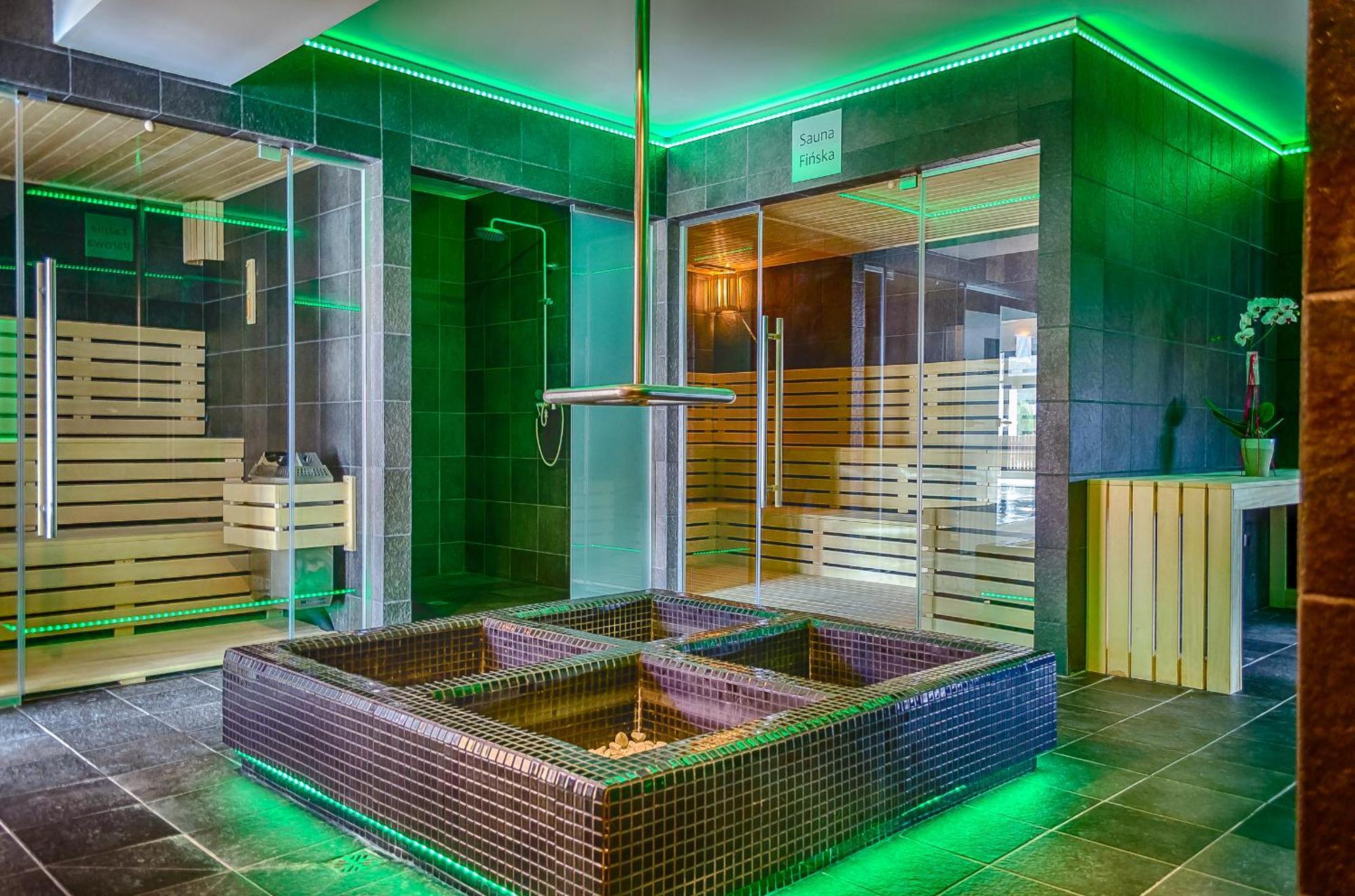 Hotel Czardasz Spa & Wellness Płock Facilidades foto